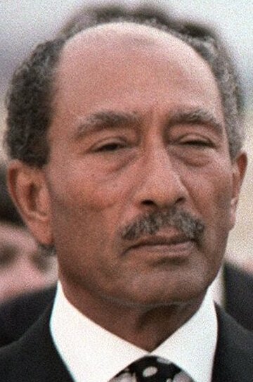 Anwar Sadat close-up (cropped)