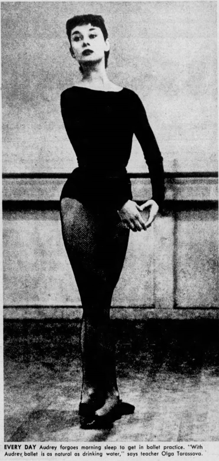 Audrey Hepburn - The Virginian-Pilot (1952)