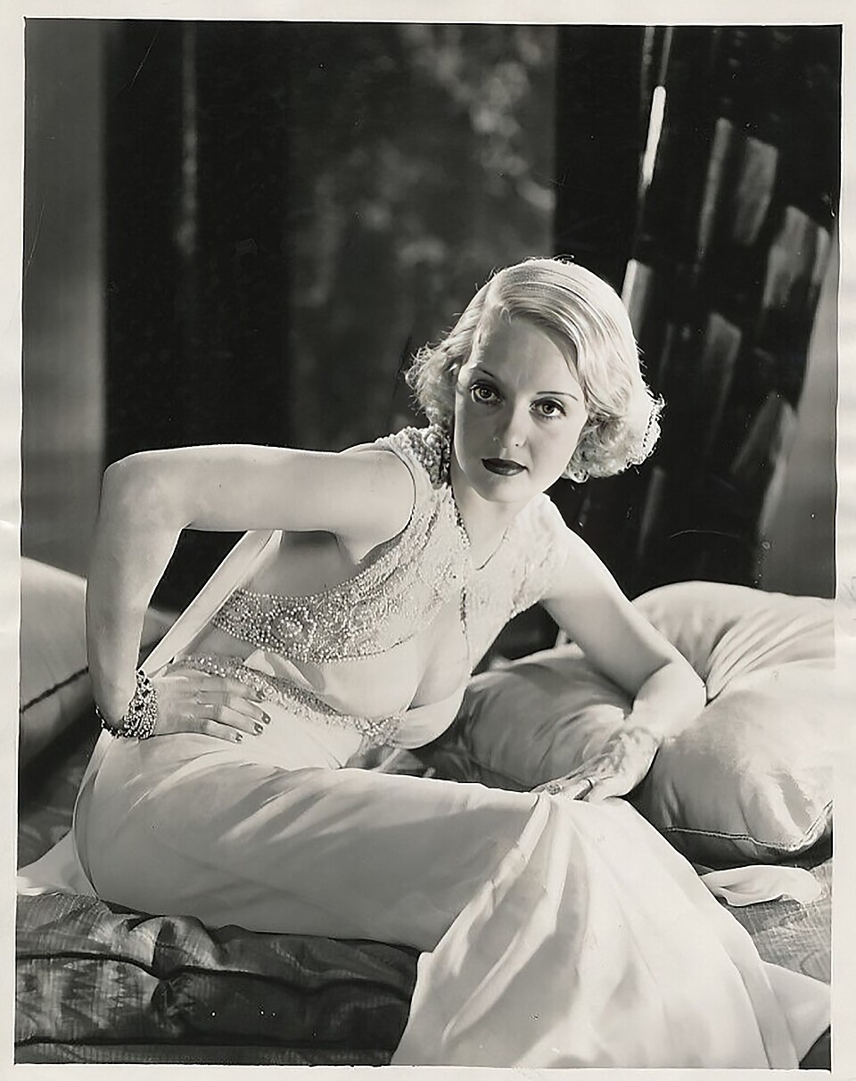 Bette Davis in 'Ex-Lady', 1933