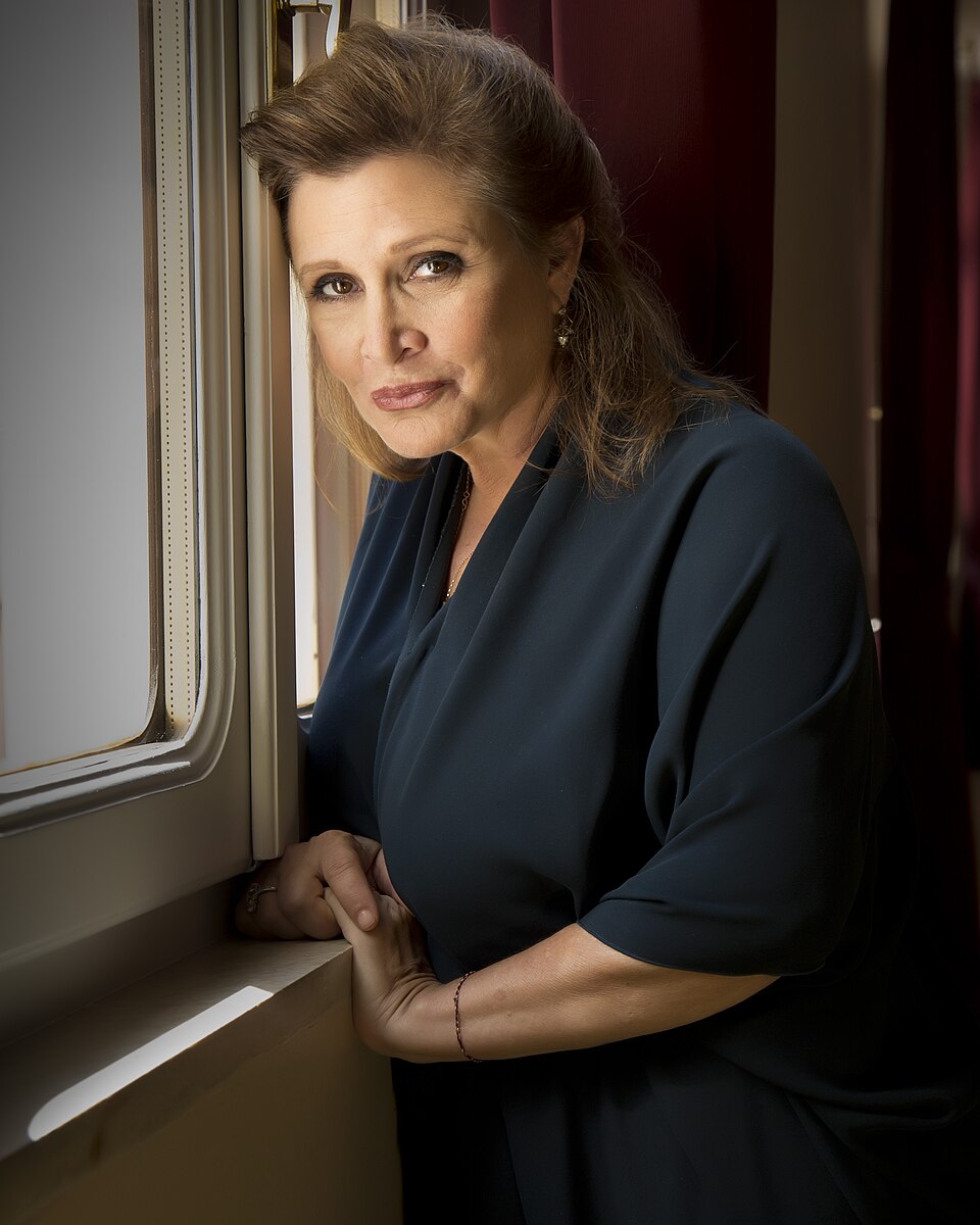 Carrie Fisher 2013 cropped pose