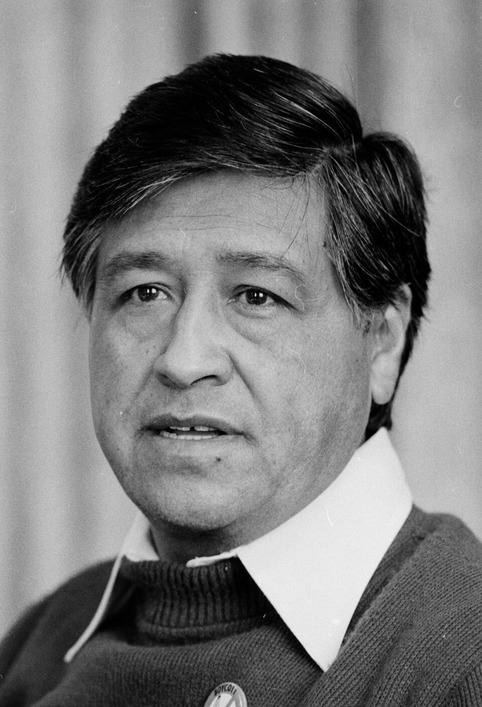 Cesar Chavez 40915a (cropped)