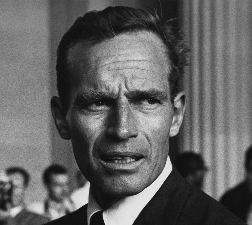 CharltonHestonCivilRightsMarch1963Retouched (cropped1)