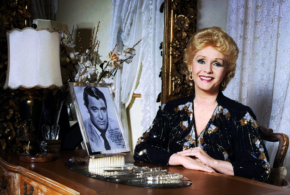 Debbie Reynolds 24 Allan Warren