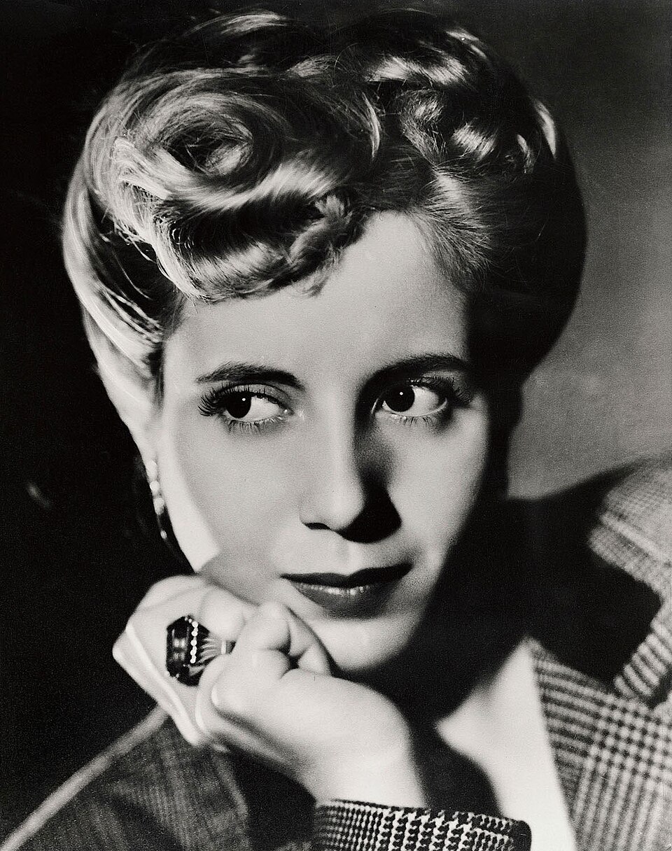 Eva Duarte by Annemarie Heinrich, 1944 (later Eva P&eacute;ron)