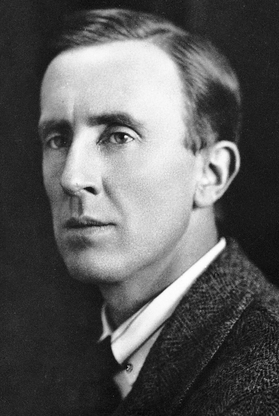J. R. R. Tolkien, ca. 1925 (cropped)
