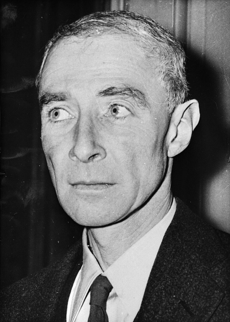 Dr. J. R. Oppenheimer , vader van de atoombom (kop), Bestanddeelnr 923-7258