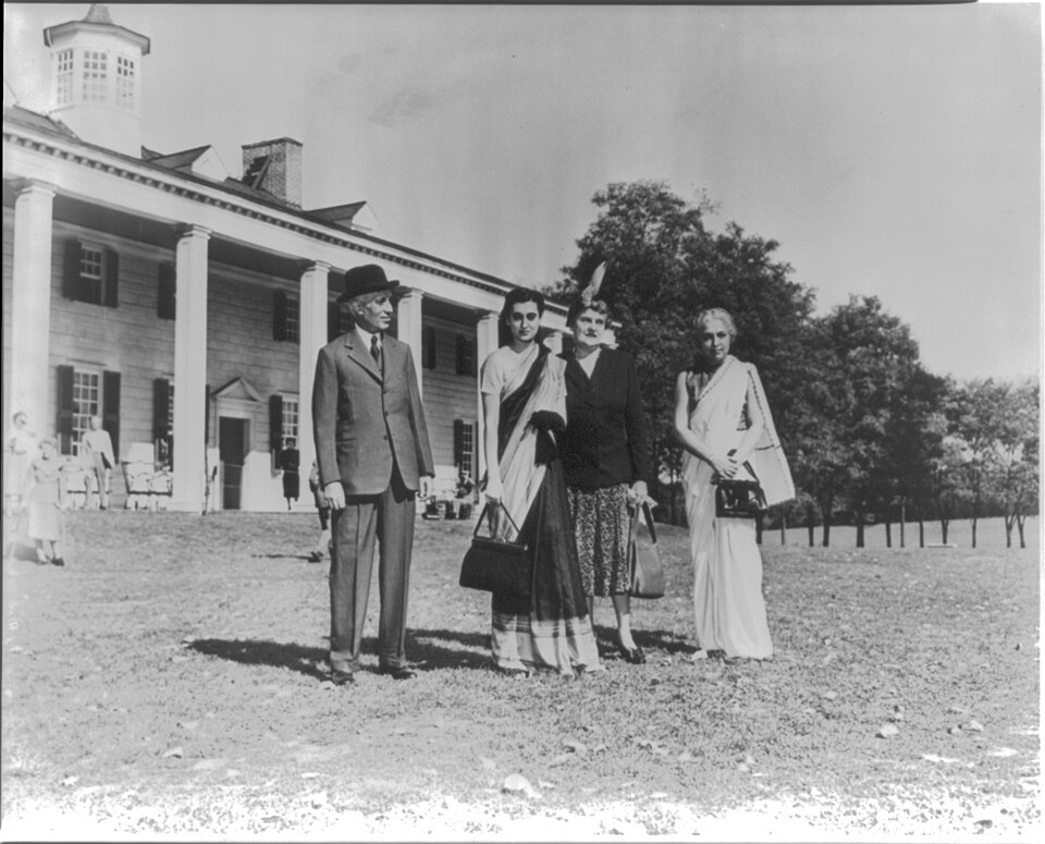 Jawaharlal Nehru, 1889-1964, full-length portrait, standing, with daughter, Frances Bolton, and Mme. Pandit LCCN20056852