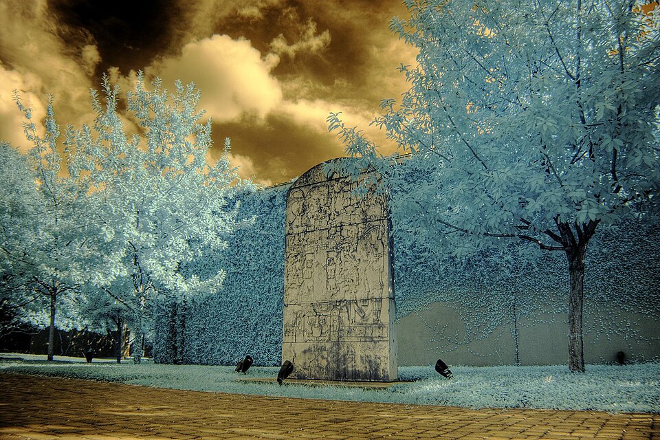 HDR Infrared San Antonio Texas River Walk (2852696898)