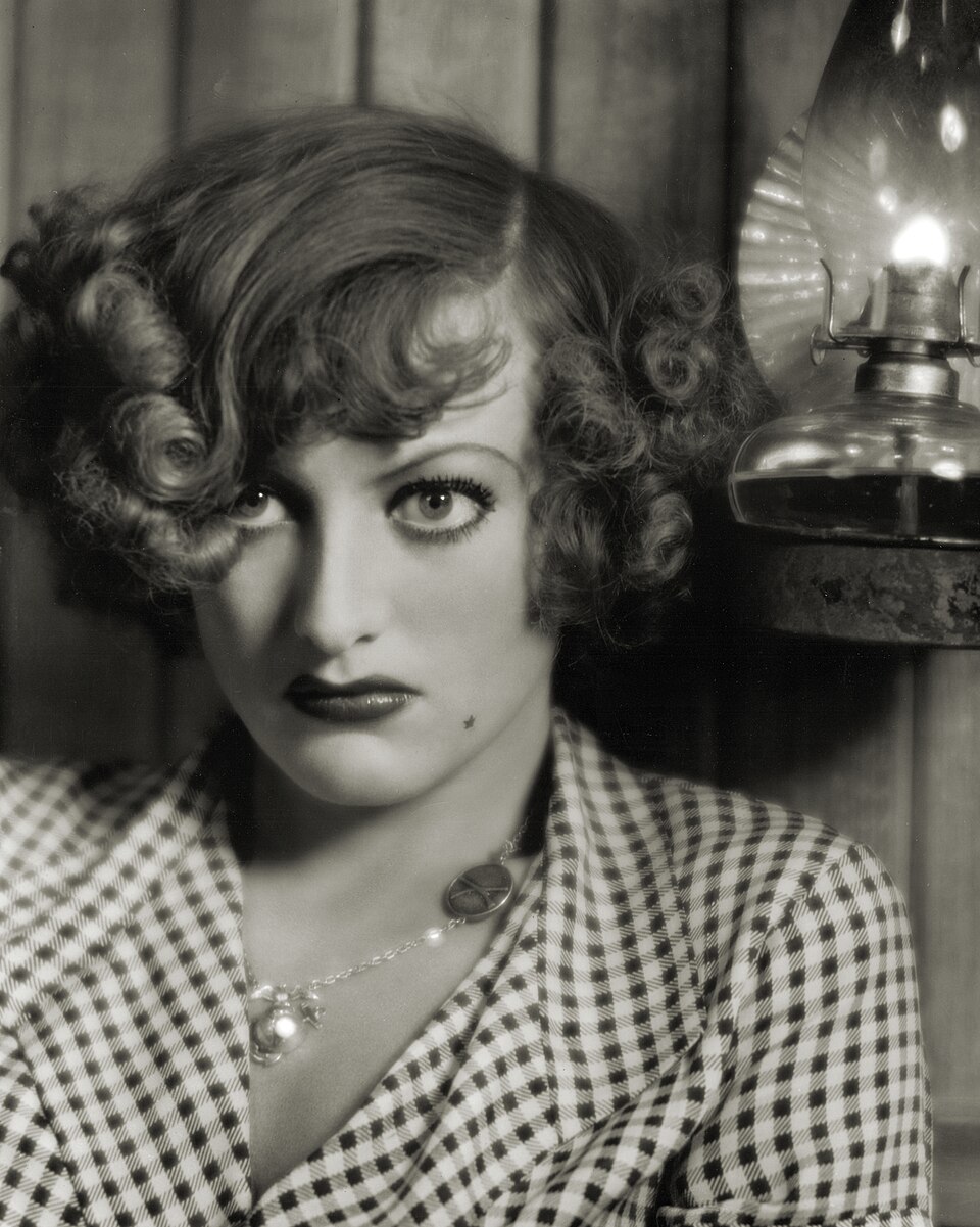 Joan Crawford in Rain