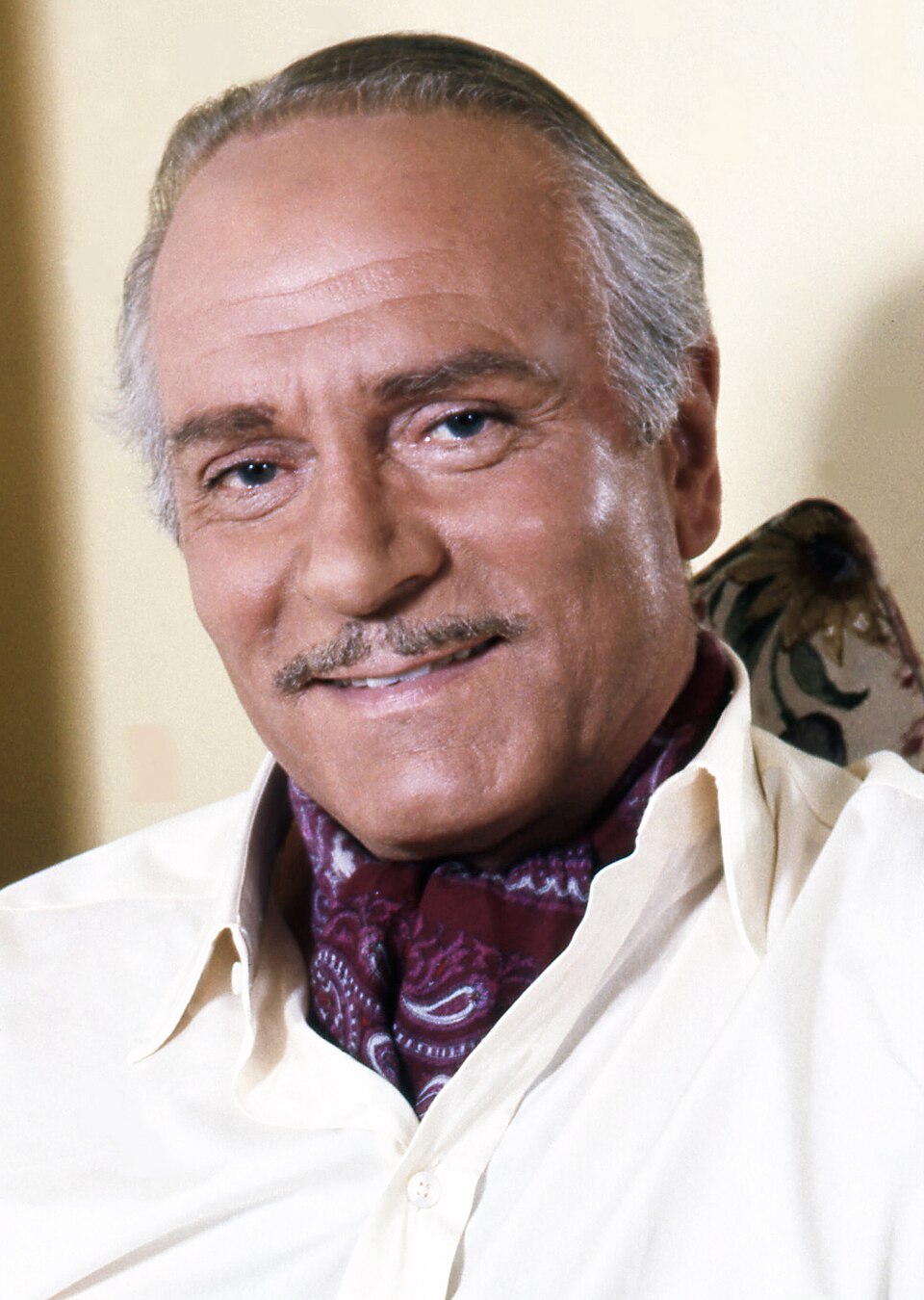 Laurence Olivier (1972)