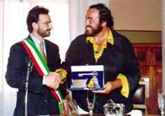 Luciano Pavarotti