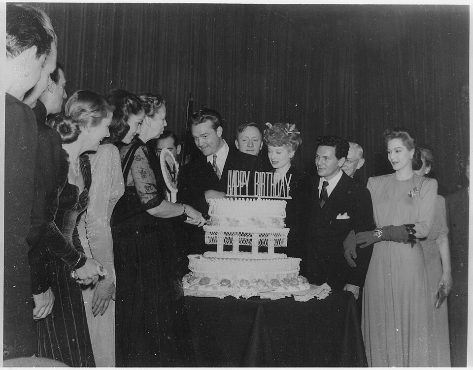 Eleanor Roosevelt with Red Skelton, William Douglas, Lucille Ball, and John Garfield - NARA - 196786