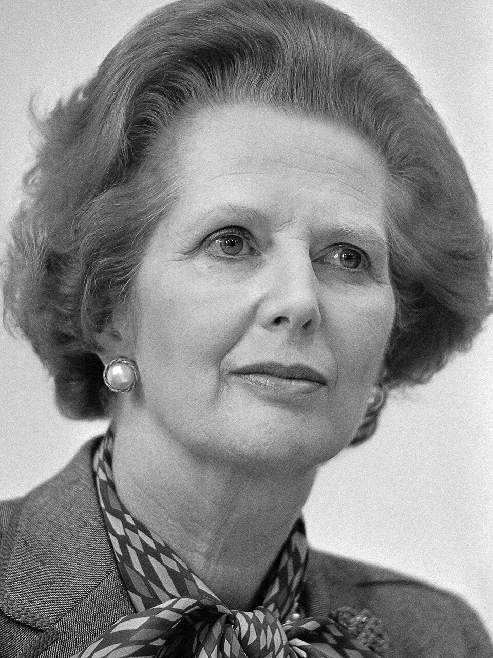Margaret Thatcher (1983) (cropped)