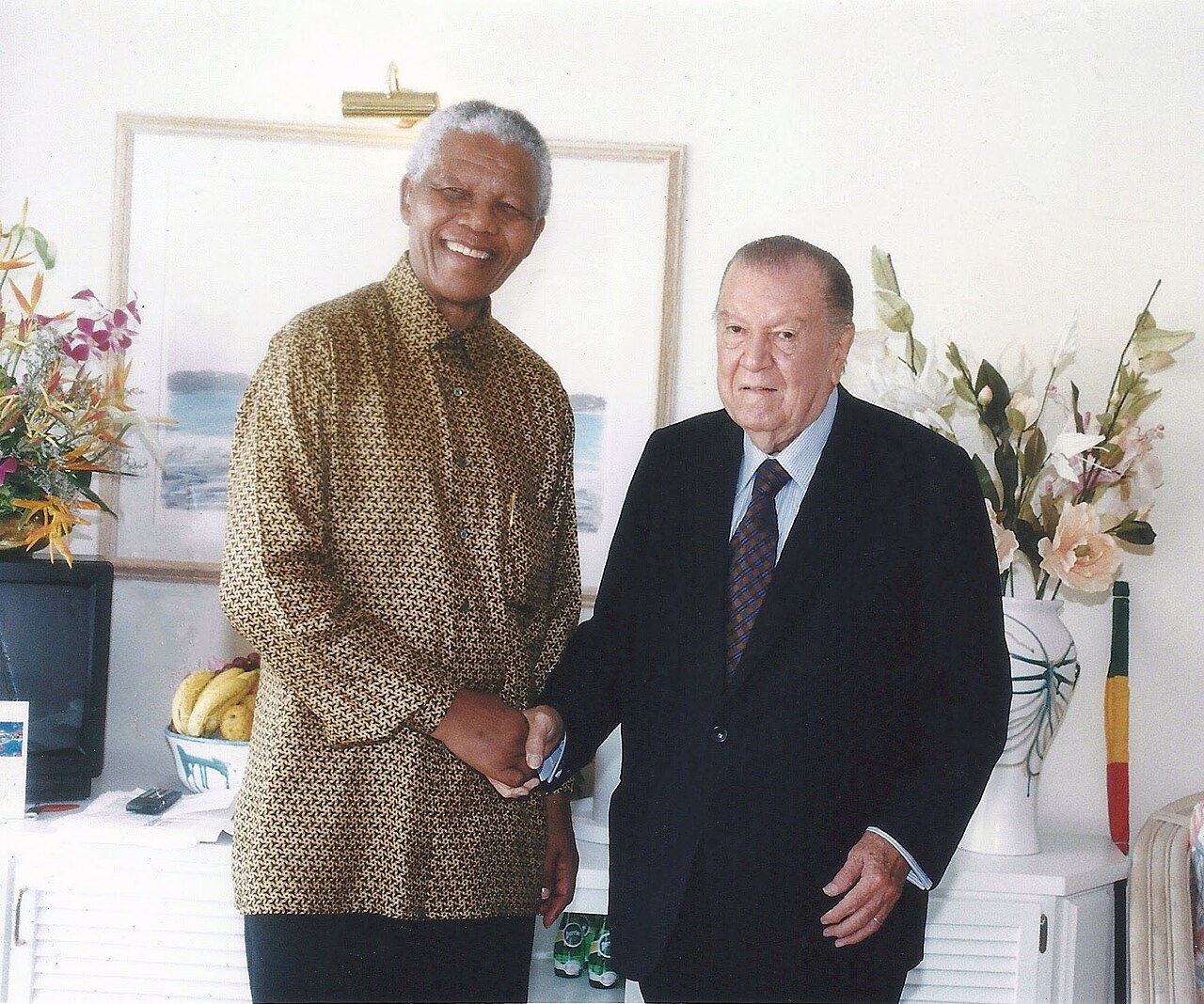 1998. Julio, 4. Rafael Caldera y Nelson Mandela en Santa Luc&iacute;a