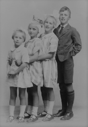 Roald Dahl Asta Else Alfhild Cardiff 1927A