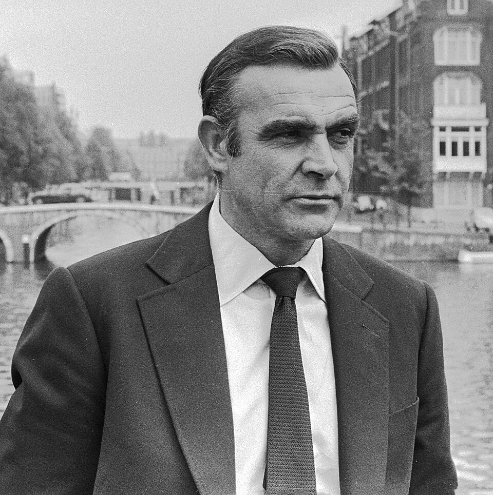 Sean Connery as James Bond (1971, cropped)