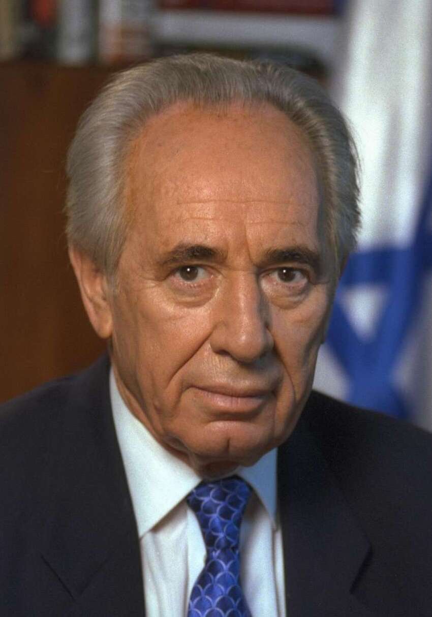Shimon Peres 2010 (full) (cropped)
