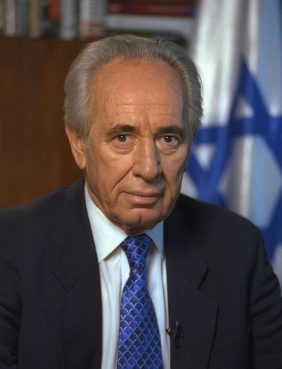 Shimon Peres 2010 (cropped 2)