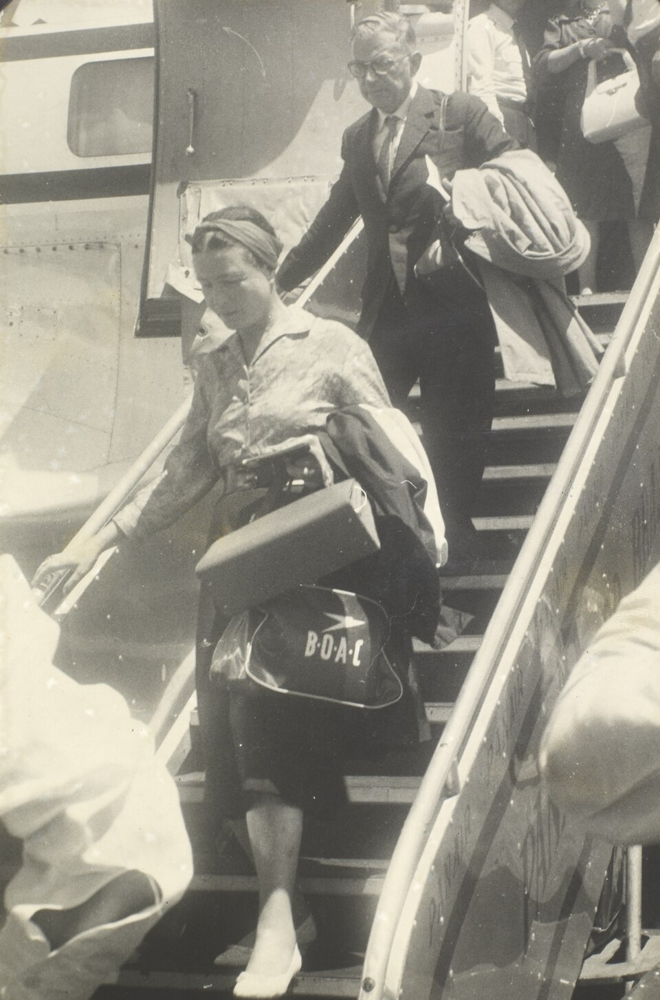 Jean-paul Sartre e Simone de Beauvoir desembarcam no Brasil