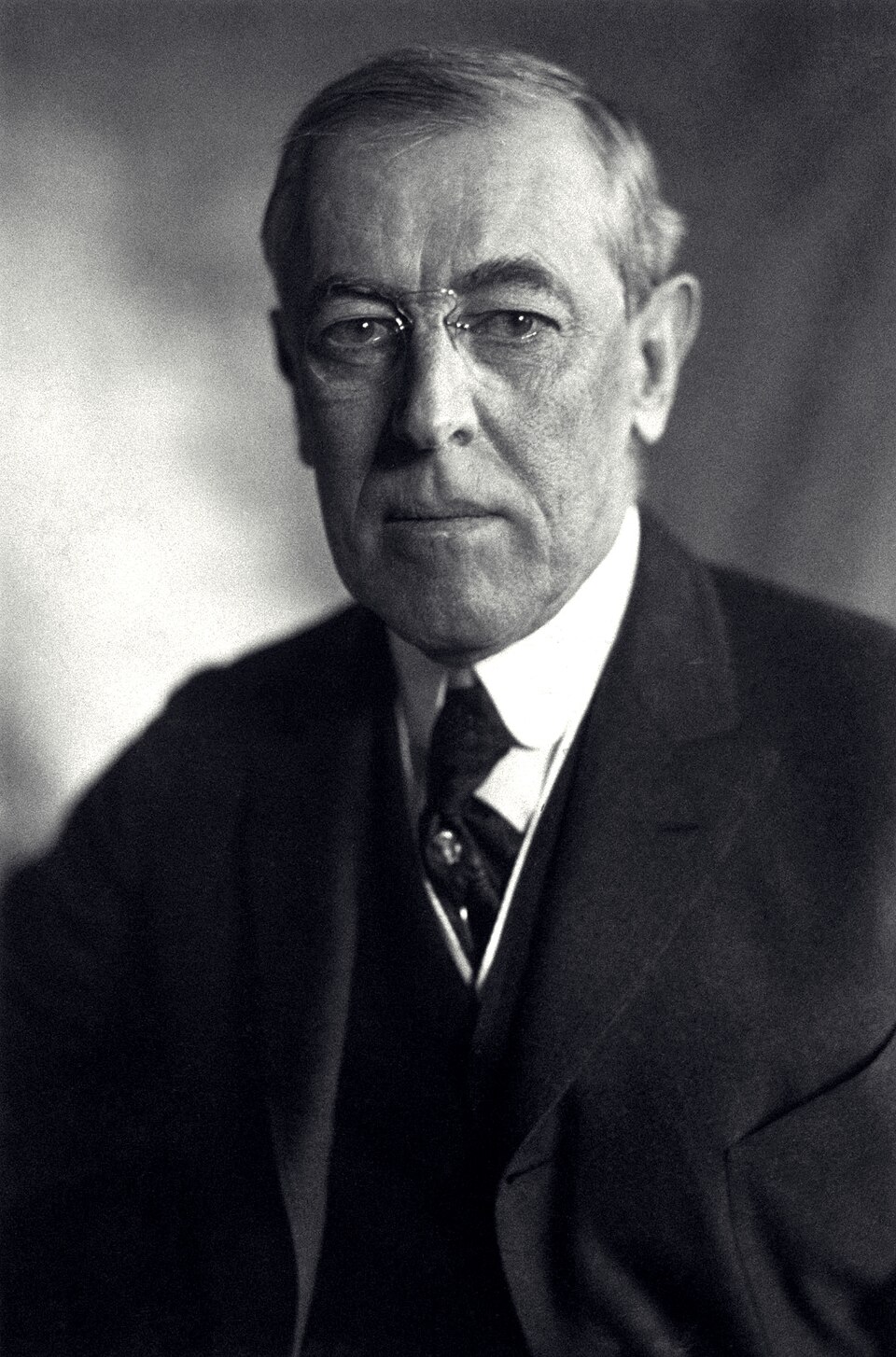 Thomas Woodrow Wilson, Harris & Ewing bw photo portrait, 1919