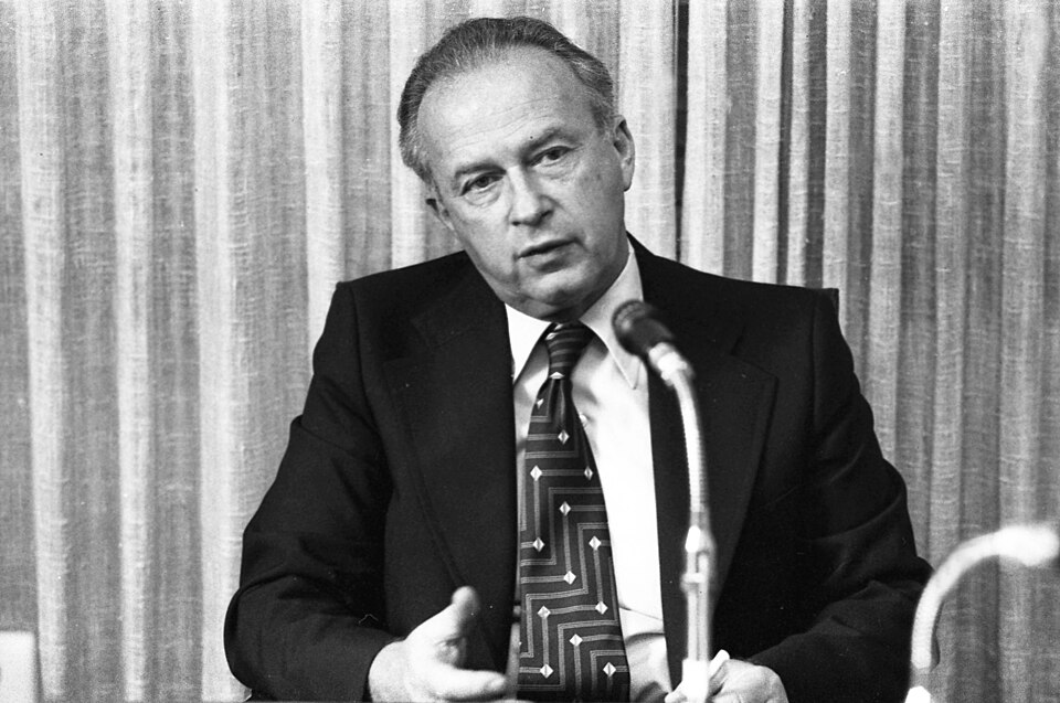 Yitzhak Rabin interviewing