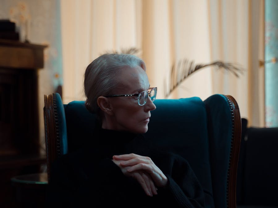 Ruth Campbell